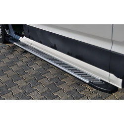 Купити Бокові пороги Line (2 шт, алюміній) Середня база для Volkswagen Crafter 2016- рр