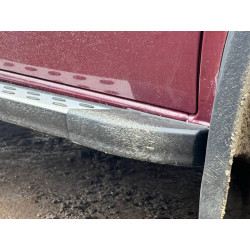 Купити Бокові пороги DOT-Line (2 шт., Алюм.) довга база для Volkswagen Crafter 2006-2016 рр