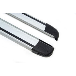 Купити Бокові пороги Maya V4 (2 шт., Алюміній) для Nissan Navara 2006-2015 рр