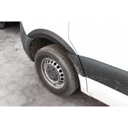 Купити Накладки на арки (4 шт, чорні) для Mercedes Sprinter W907/W910 2018- рр