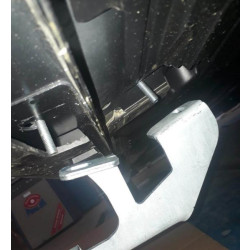 Купить Боковые пороги Tayga Black (2 шт., алюминий) С окрашенной листвой на дверях для Ford Kuga/Escape 2013-2019 гг