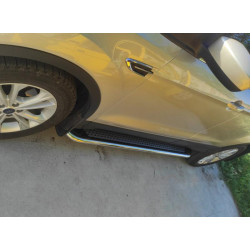 Купити Бокові пороги Maydos V2 (2 шт., Алюміній -2025 нерж) З пофарбованим листям на дверях для Ford Kuga/Escape 2013-2019 рр