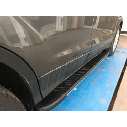 Купить Боковые пороги Bosphorus Grey (2 шт., алюминий) С окрашенной листвой на дверях для Ford Kuga/Escape 2013-2019 гг