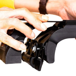 Купить Багажник (поперечины) на встроенные рейлинги Strong V2 120 см (2 шт) Черный для Volkswagen Touareg 2018- гг