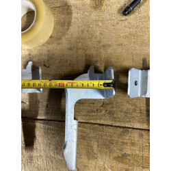 Купить Универсальный крепеж для боковых порогов (тип-1)