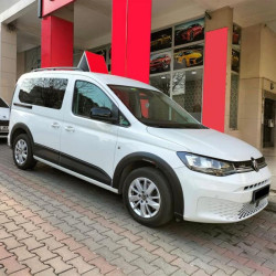 Купити Комплект молдингів і розширювачів арок 1 двері, коротка база для Volkswagen Caddy 2020- рр