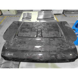 Купити Карбоновий капот (кований карбон) для Land Rover Defender 2019- рр