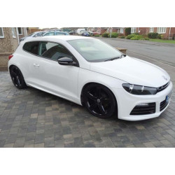 Купить Боковые пороги DPT V-1 (черный глянец) для Volkswagen Scirocco