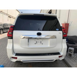 Купить Задняя накладка из 3 частей TRD (для 2017-2025, белая) для Toyota Land Cruiser Prado 150