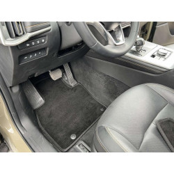 Купить Коврики текстильные Deluxe (черный) для Mazda CX-70 2024- гг