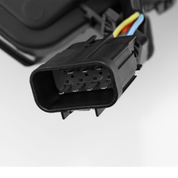 Купити Передні фари Chevrolet Tahoe 2007-2013 LED NOVA серія хром AlphaRex AXHL-CT07-PPTS-LED-C-A