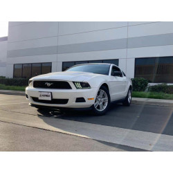 Купить Передние фары LED Ford Mustang 2010-2014 LED LUXX серия углево-черные AlphaRex AHL-FM10-PL-SA-LB