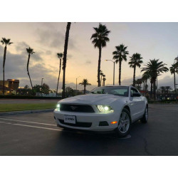 Купить Передние фары LED Ford Mustang 2010-2014 LED LUXX серия хром AlphaRex AHL-FM10-PL-SA-C