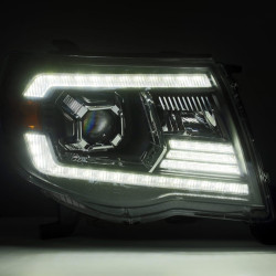 Buy Front headlights Toyota Tacoma