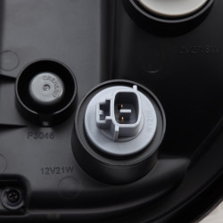 Купити Задні фари Toyota Tundra 2014-2021 LED LUXX серія чорні AlphaRex RTL-TUN14-SA-YW-BS