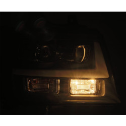 Купити Передні фари Chevy Tahoe 2007-2013 LED G2 Style LUXX серія хром AlphaRex AHL-CT07-PL-SA-C