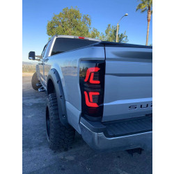 Купити Задні фари Ford Super Duty 2017-2019 LED PRO серія червоно-димчасті AlphaRex ATL-FD17-R-RS