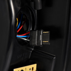 Купити Задні фари Ford Super Duty 2017-2019 LED PRO серія червоно-димчасті AlphaRex ATL-FD17-R-RS