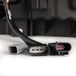 Купити Передні фари Ford F250 2005-2007 LED NOVA серія чорні AlphaRex AHL-FD05-N-B