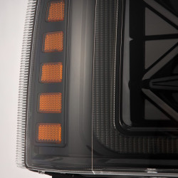 Купити Передні фари Ford F250 2005-2007 LED LUXX серія колір Alpha-Black AlphaRex AHL-FD05-PL-SA-FLB