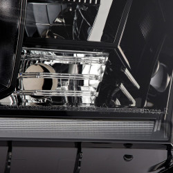 Купити Передні фари Toyota Tundra 2007-2013 LED NOVA серія колір Alpha-Black AlphaRex AHL-TUN07-G2-N-LB