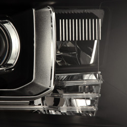 Купить Передние фары Toyota Tundra 2014-2021 PRO серия черные AlphaRex AHL-TUN14-G2-P-S-B