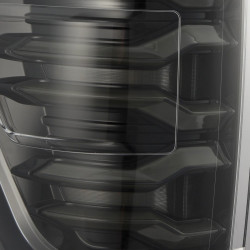 Купить Задние фары Ford F150 2021+ LED LUXX серия цвет Alpha-Black AlphaRex RTL-FF21-SA-YS-LB