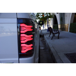 Купить Задние фары Ford F150 2021+ LED LUXX серия цвет Alpha-Black AlphaRex RTL-FF21-SA-YS-LB