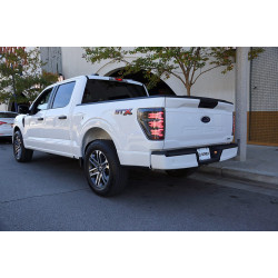 Купить Задние фарыFord F150 2021+ LED LUXX серия черные AlphaRex RTL-FF21-SA-YW-BS