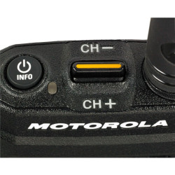 Купити Цифрова портативна радіостанція Motorola SL1600 VHF DISPLAY PTO302D 2300T