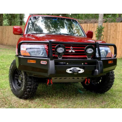 Купити Передній бампер ARB для Mitsubishi Pajero 2000-2003 ARB 3434050