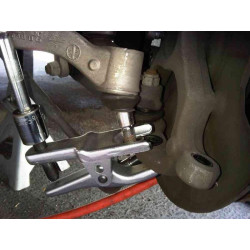 Купить Съемник шаровых опор и рулевых тяг двухуровневый 22 мм (FORCE 62804)