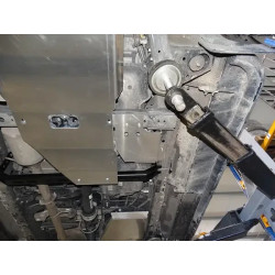 Купити Захист бака AdBlue Toyota Hilux 16-19 Fabryka 4х4