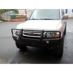 Купить Передний бампер с кенгурятником Mitsubishi Pajero III 05-10 F4X4