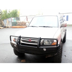 Купить Передний бампер с кенгурятником Mitsubishi Pajero III 05-10 F4X4