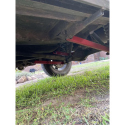 Купити Комплект підсилених повздовжніх реактивних тяг заднього мосту CreativeGarage для ВАЗ Нива "Тавр" +4