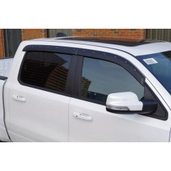 Купити Вітровик вікна для Dodge RAM від 2019 - CrewCab ToughGuard TV6R19CC