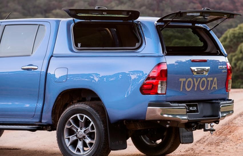 Кунг для Toyota Hilux з вікнами, що відчиняються придбати в Україні