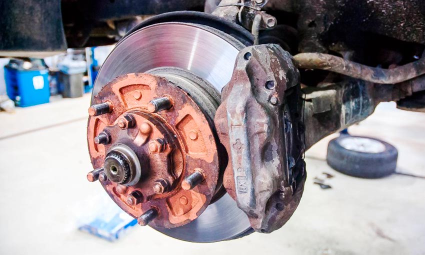 Тормозная система Mitsubishi Pajero 4 купить в Украине запчасти дешево 