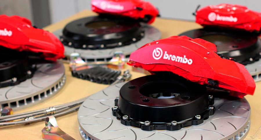 Тормозные колодки Brembo для Toyota Land Cruiser 200 купить оригинал цена в Украине