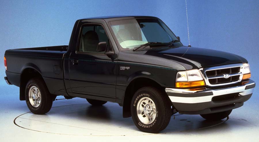 Третя генерація Ford Ranger 1998 року.