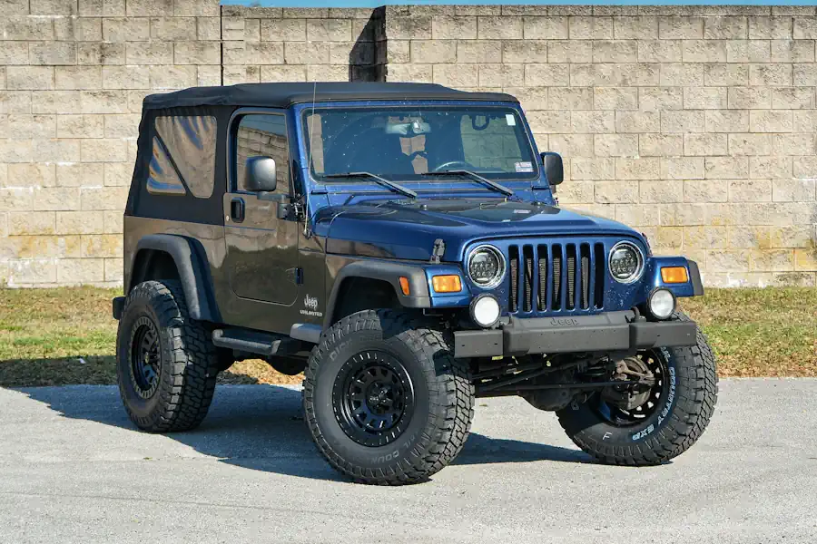 Купити запчастини для Jeep Wrangler TJ