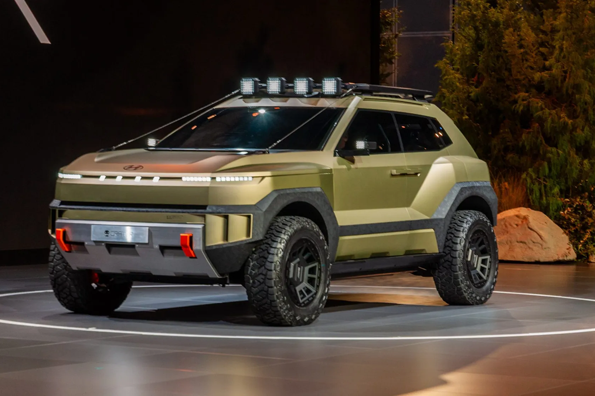 The lifted Hyundai Crater concept Hyundai Crater