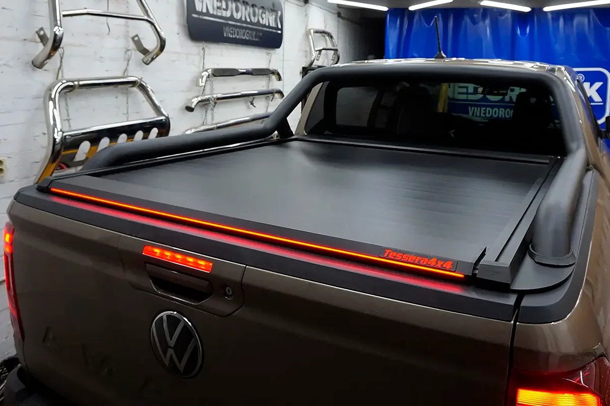 Встановлення ролета Tessera на кузов Volkswagen Amarok 2023